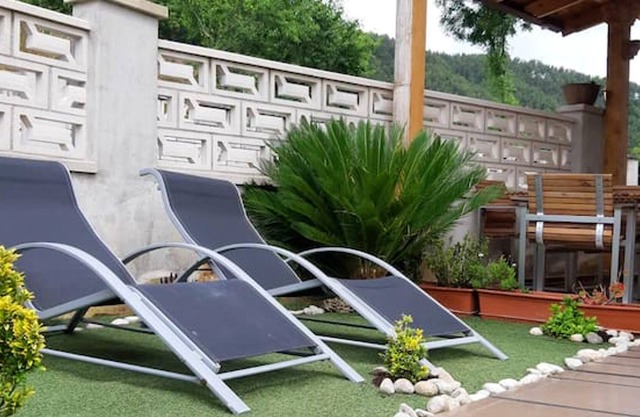 Homerez - Maison spacieuse à 6 km de la plage pour 8 pers. à Ampuero