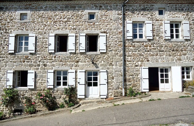 Homerez - Maison spacieuse à Palladuc, vue montagne