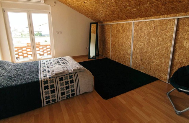 Homerez - Maison à 11 km de la plage pour 5 pers. avec balcon à Ponte de Vagos