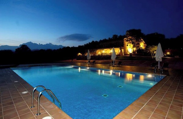 Homerez - Amplia villa en Sant Gregori con piscina privada