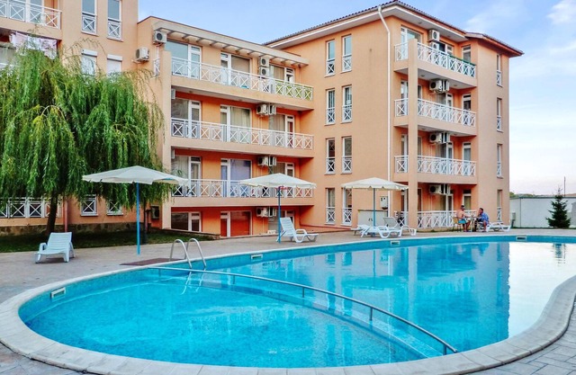 Homerez - Studio à 3 km de la plage pour 2 pers. avec piscine partagée à Tankovo