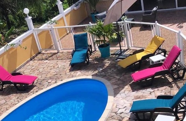 Homerez - Villa pour 6 pers. avec piscine et jardin à Capesterre-Belle-Eau