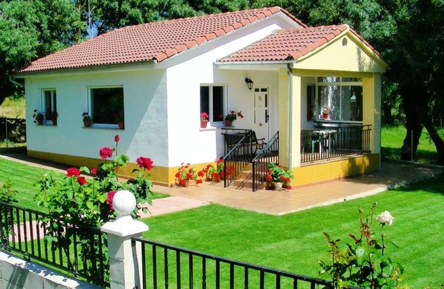 Homerez - Villa pour 4 pers. avec piscine et terrasse à La Calzada de Béjar