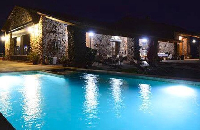 Homerez - Grande villa pour 10 pers. avec piscine et jardin à Fernán Caballero
