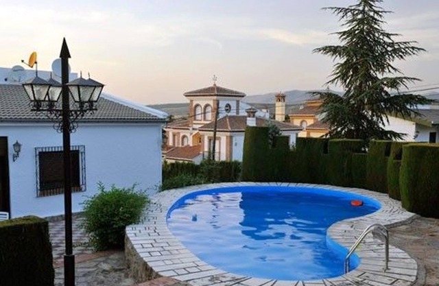 Homerez - Villa pour 8 pers. avec piscine, jardin et terrasse à Monachil