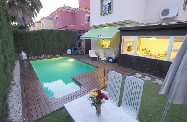 Homerez - Villa à Tomares, jardin