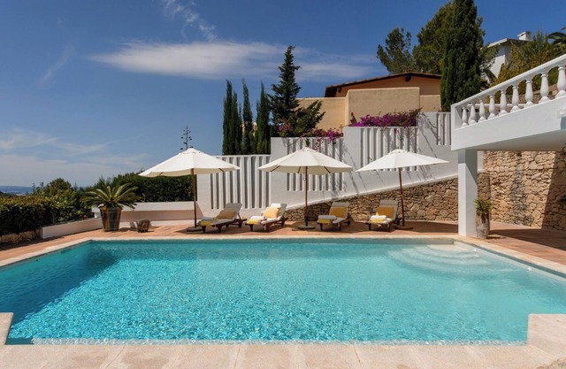 Homerez - Villa Santa Eulalia, piscina privada
