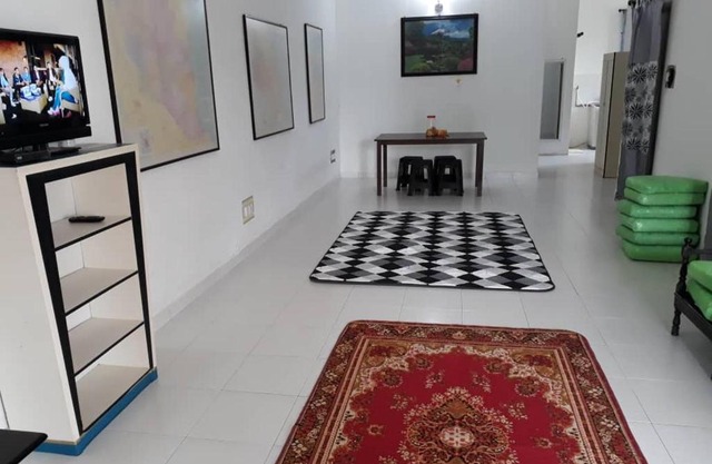 Homestay Ibu Seberang Balok