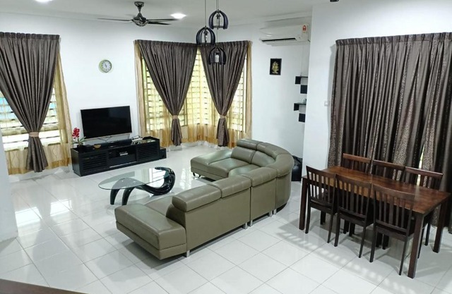 Homestay Kemaman Fyna05 5Km Dari Bandar