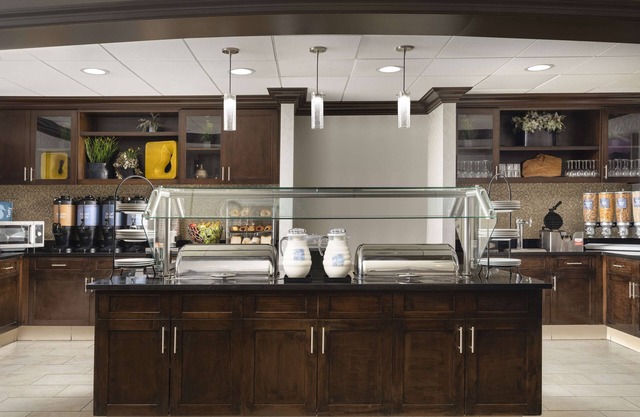 Homewood Suites by Hilton Carle Place - Garden City, NY