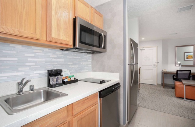Homewood Suites by Hilton Albuquerque-Journal Center
