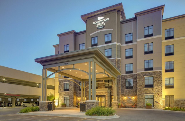Homewood Suites by Hilton Wauwatosa Milwaukee
