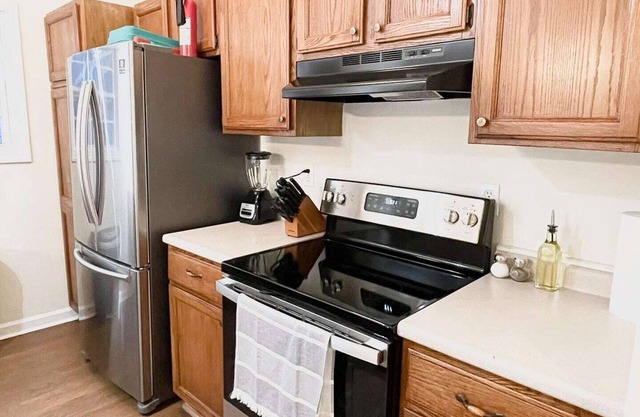 ✅HOMEY COTTAGE MINUTES FROM BASE GATES
