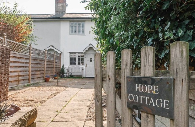 Hope Cottage, Ufford