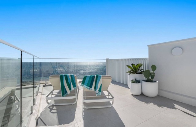 Horizons ~ Designer luxury stay with dream views