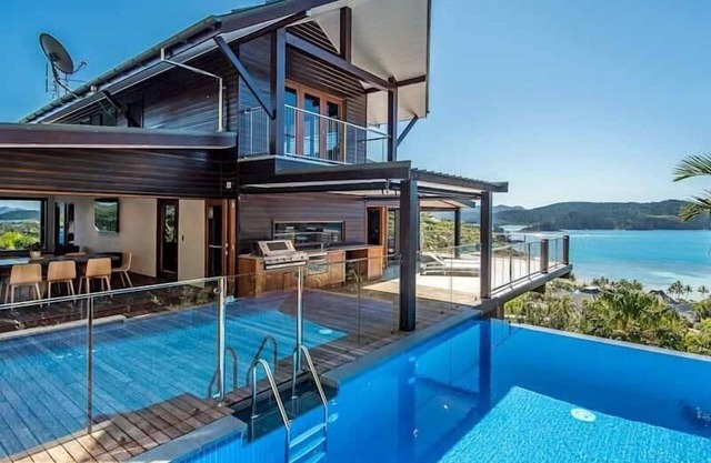 Horizons - Hamilton Island