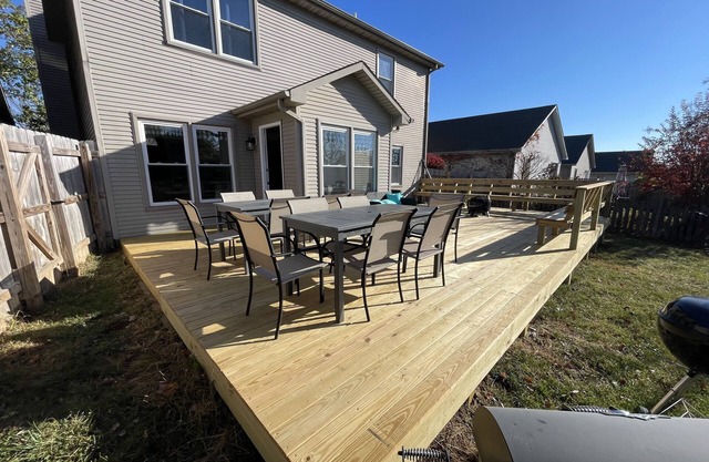 Horse Country 2 - Sleeping For 12 - Beautiful Outdoor Space - 3 Bedrooms + Loft