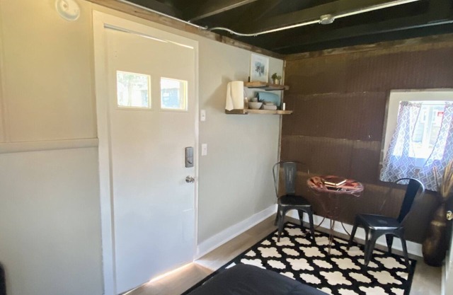 Horse Creek - Tiny Cabin 9