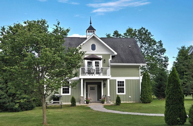 Horse farm in the Kentucky Bluegrass!