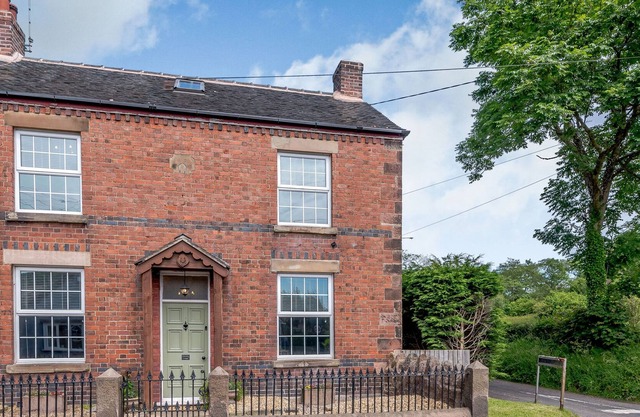 Horse Shoe Cottage, LEEK