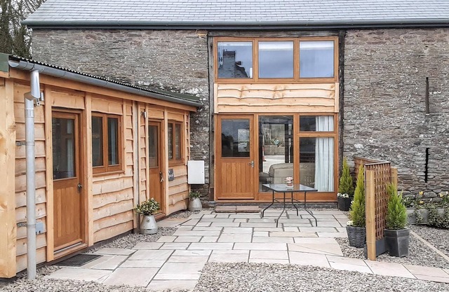 3 bedroom accommodation in Westbrook