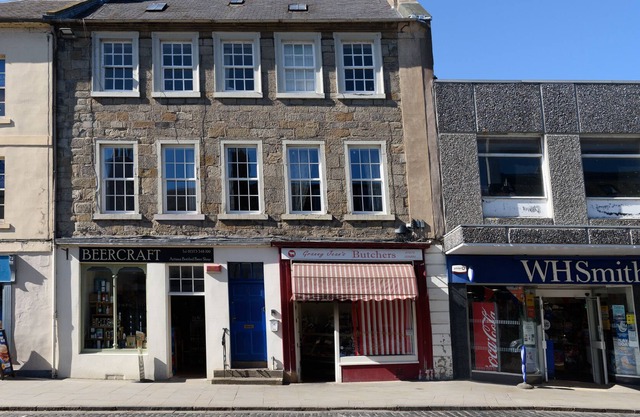 HORSEMARKET APARTMENT, pet friendly, with open fire in Kelso