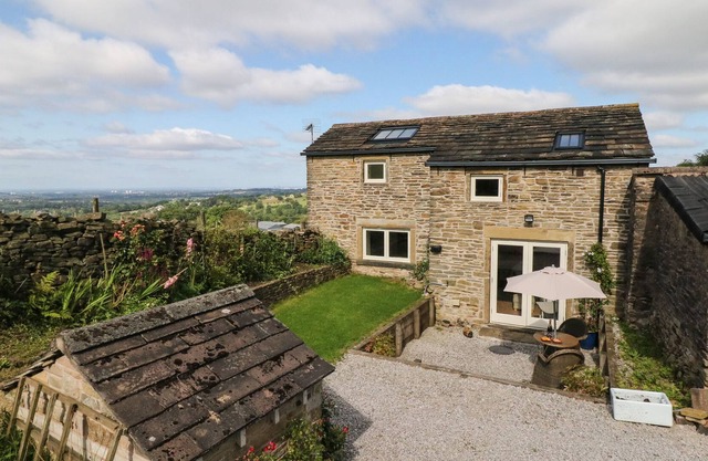 Horsepool Cottage Barn, MARPLE BRIDGE