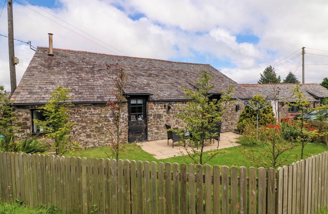 Horseshoe Cottage