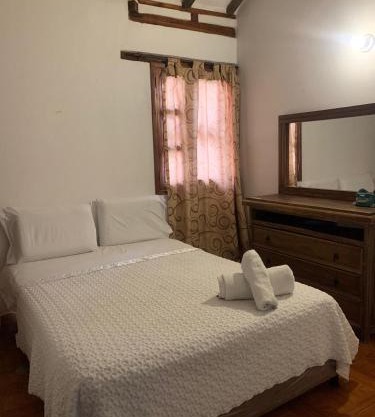 hospedaje a tres cuadras de la plaza