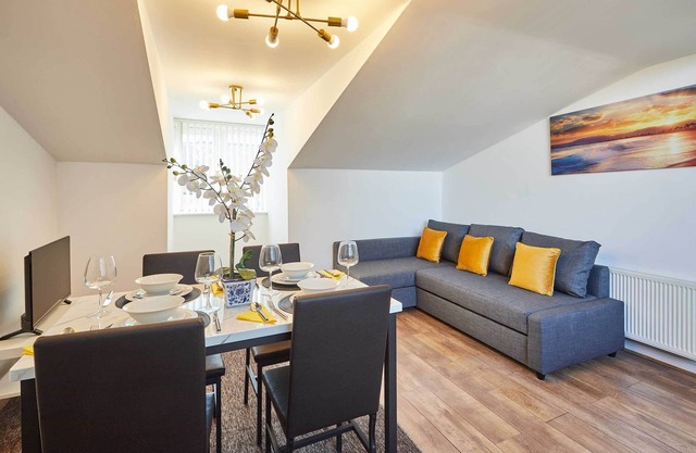 Host & Stay | Abigail's Apartment