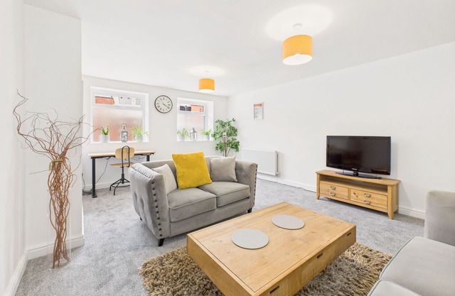 Host & Stay | Alnmouth Suite