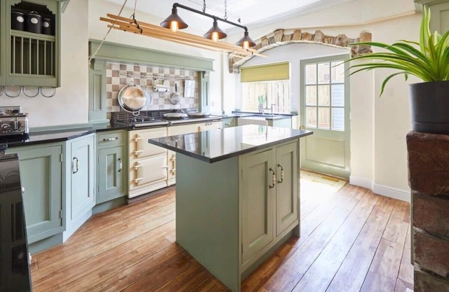 Host & Stay | Beckside