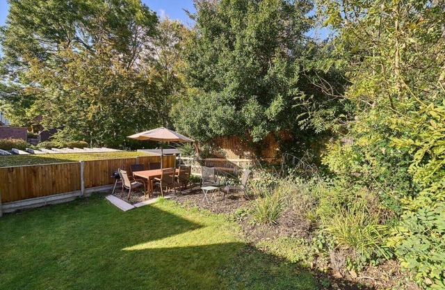 Host & Stay | Bere Cottage
