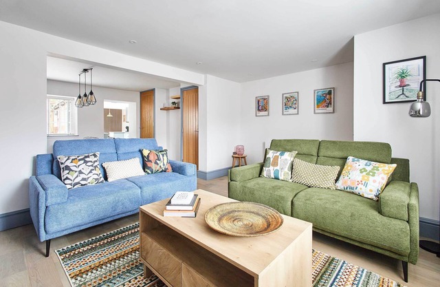 Host & Stay | Damson Cottage