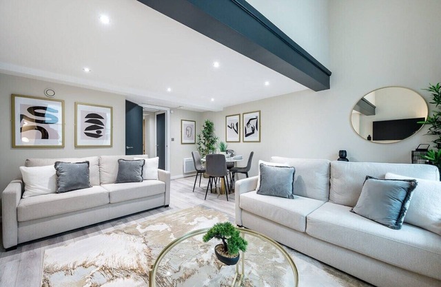 Host & Stay | Halifax House Living