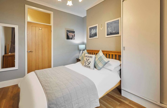 Host & Stay | Hope Terrace