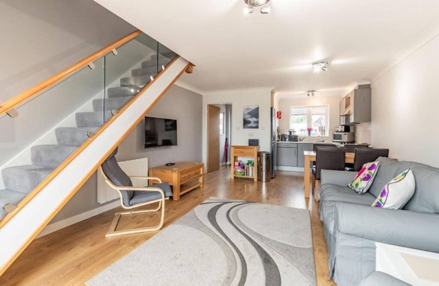 Host & Stay | Kingsmere