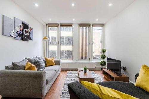 Host & Stay - Maple Court