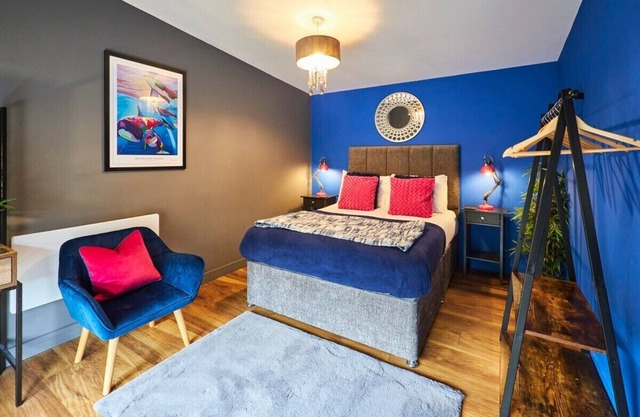 Host & Stay | Ocean Blue Lodge