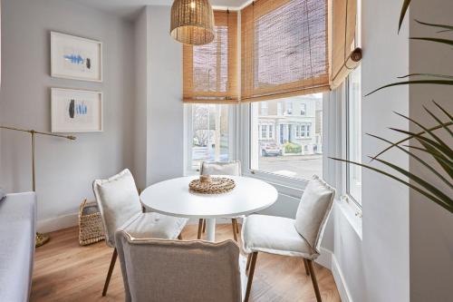 Host & Stay - Poplar Villas