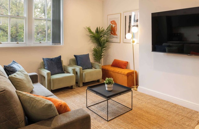 Host & Stay | Princes Place Living