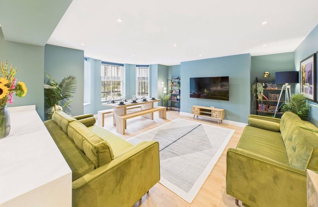 Host & Stay | The Georgian Quarter @ Catharine IV