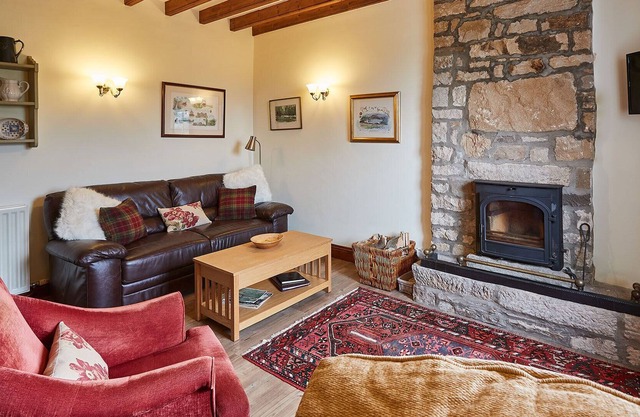 Host & Stay | Wodencroft Cottage