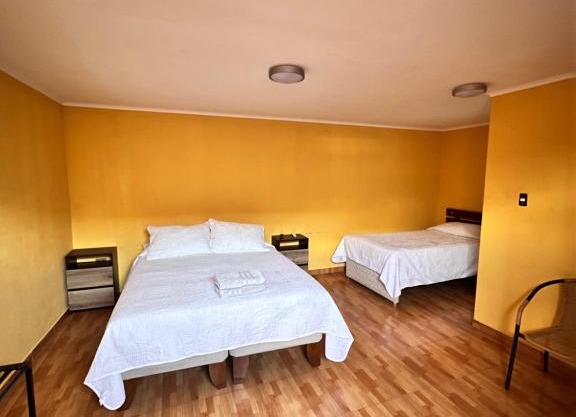 HOSTAL APANANTOR 1