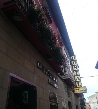 Hostal El Centro