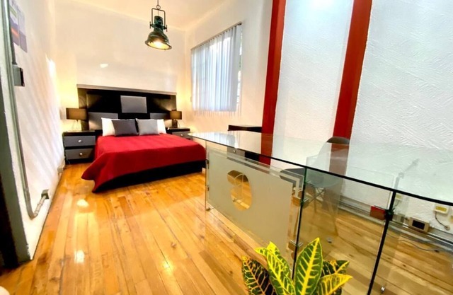 HOSTAL REFORMA