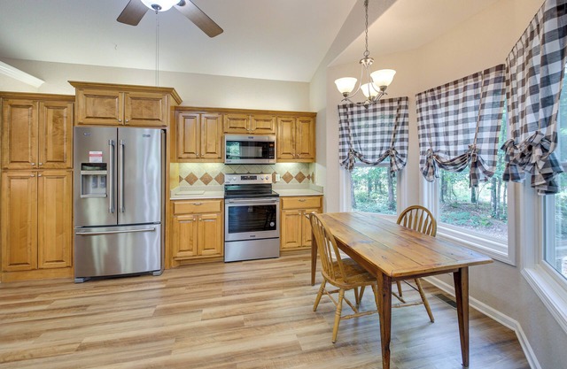 Hot Springs Village Home w/Golf Course View