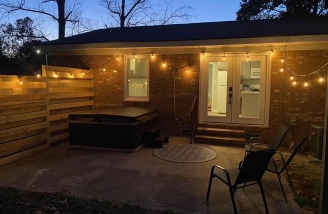 HOT TUB|Bedroom TVs|GAME ROOM|Refurbished