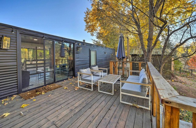 Waterfront Payson Escape w/ Private Hot Tub & Deck