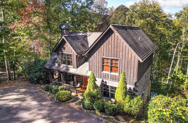 Hot Tub & Fire Pit: Getaway Near Nantahala Gorge!